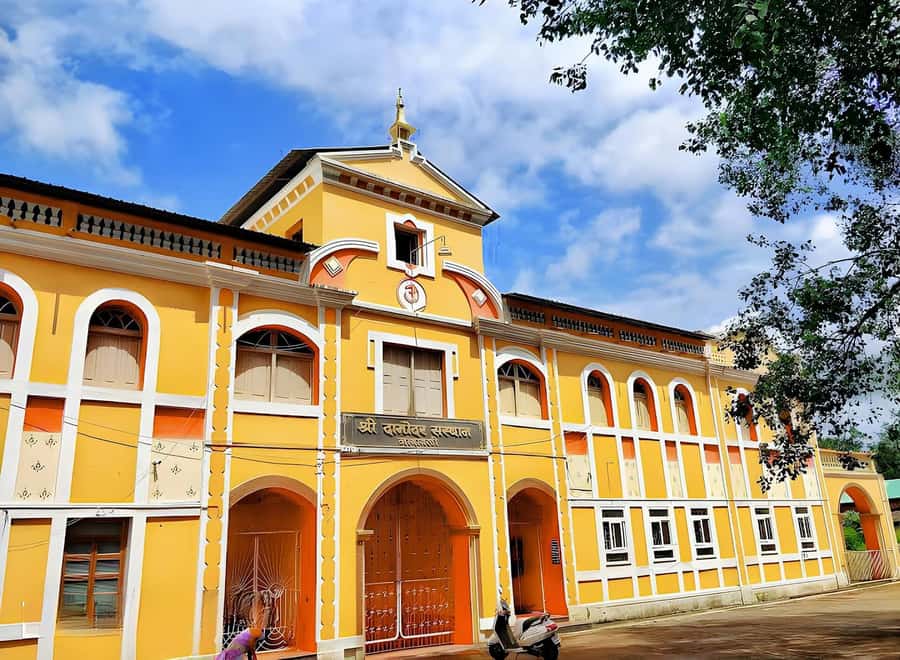Shri Damodar Temple, Zambaulim